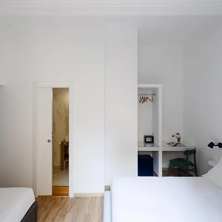 Suites By Chloe
